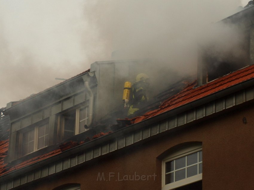 Feuer 4 Koeln Ehrenfeld Lansstr P324.JPG